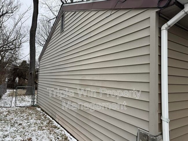 Building Photo - 4319 Rozier Dr