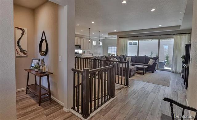 Foto del edificio - 6652 Golden Briar Ln