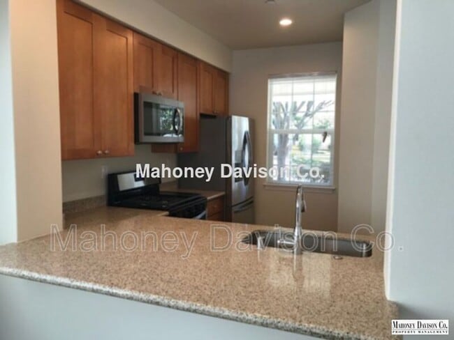 Building Photo - 127 McNear Cir