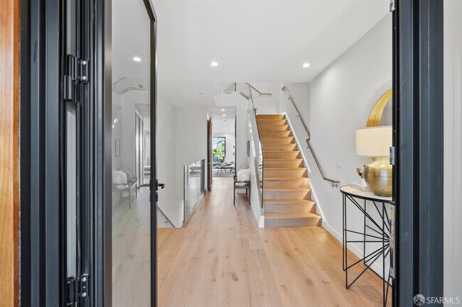Foto del edificio - 1621 Diamond St