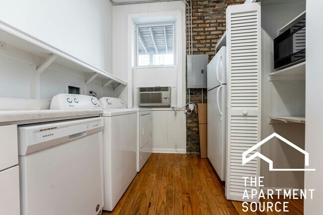 Foto del edificio - 1349 N Wells St