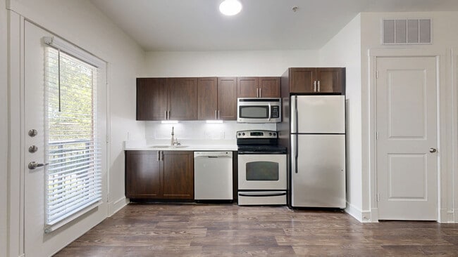 Interior Photo - Savoye