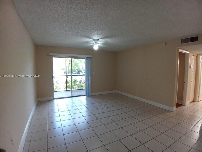 Foto del edificio - 1245 SW 46th Ave
