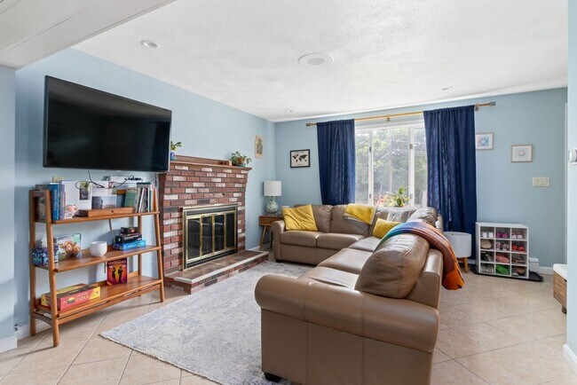 Foto del edificio - 36 Brookside Ave