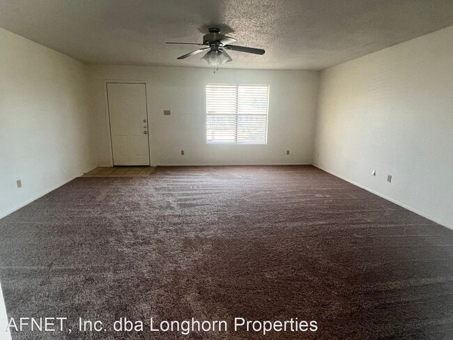 Building Photo - 3 br, 2 bath House - 2909 Boyd Ave