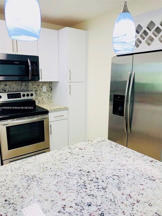 Foto del edificio - 15531 SW 133rd Pl