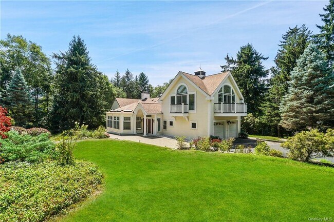 Building Photo - 2 Spruce Hill Rd
