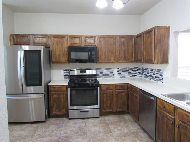 Building Photo - 20331 S Sabinal Dr