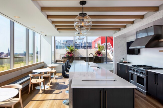 Foto del edificio - 1220 N Wells St