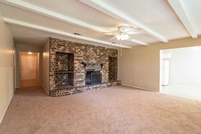 Building Photo - Wonderful Home!