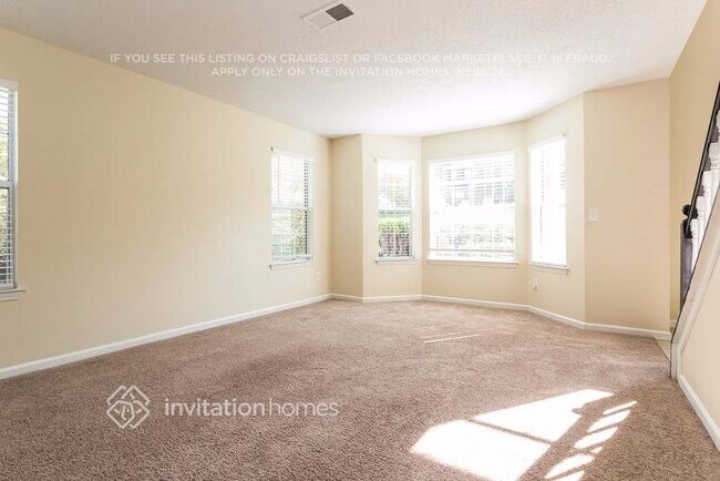 Foto del edificio - 733 Trigg Lake Ct