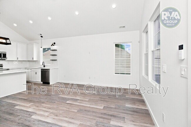 Foto del edificio - 1609 Rogers St