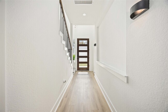 Foto del edificio - 964 Lucky St