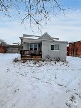 Building Photo - 16100 Saranac Rd