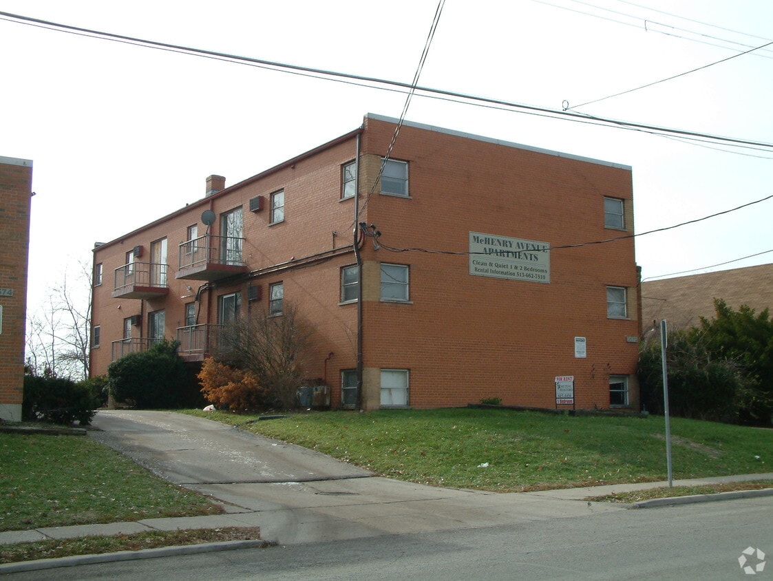 Primary Photo - 3570-3574 McHenry Ave