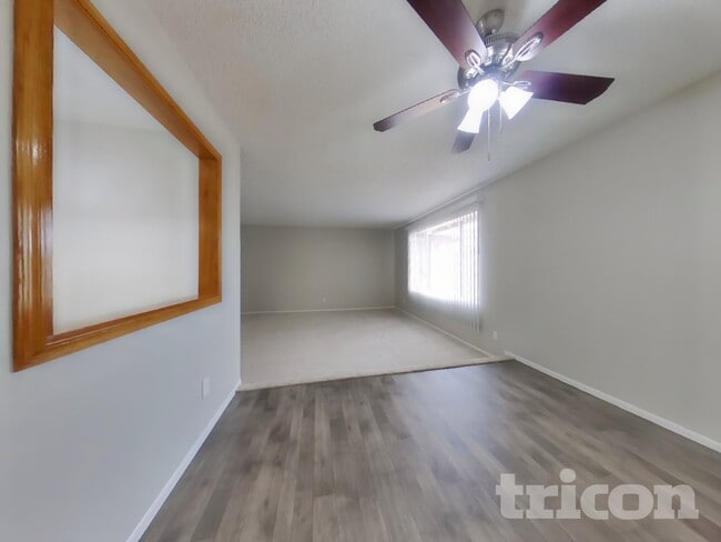 Building Photo - 4207 W Eva St