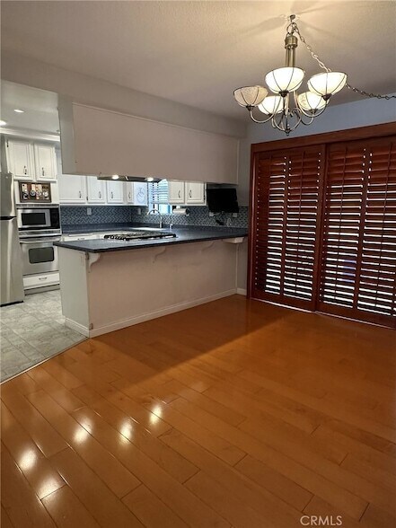 Foto del edificio - 676 Shepard St