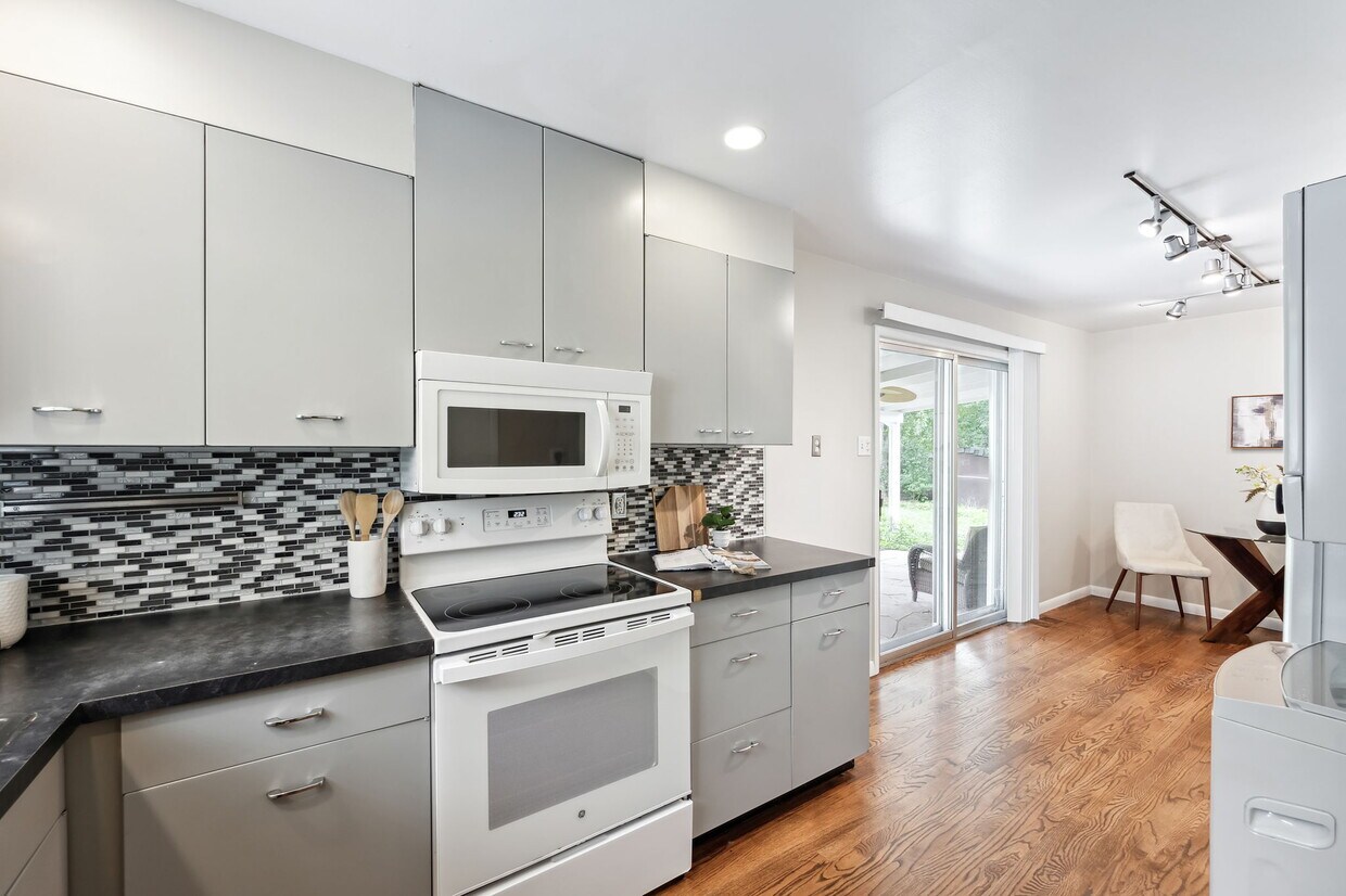 Foto principal - 2770 S Garfield St