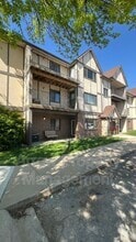 Building Photo - 2340 N 44th St