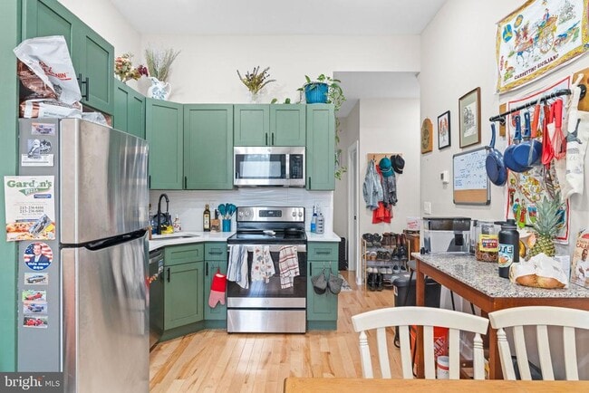 Foto del edificio - 2234 Master St