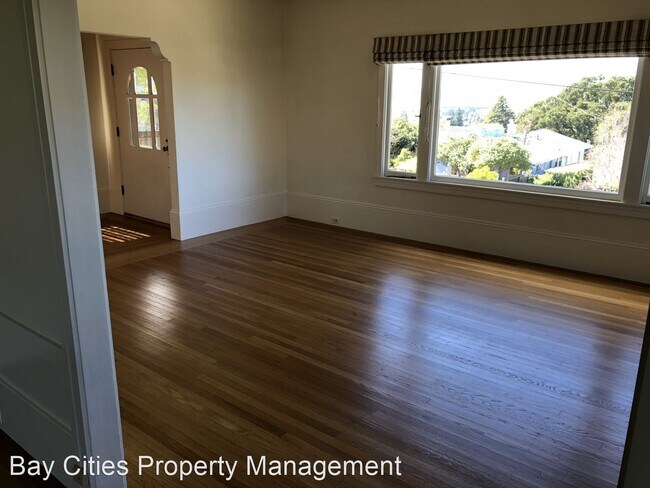 Foto del edificio - 3 br, 1 bath House - 1035 Sierra Street