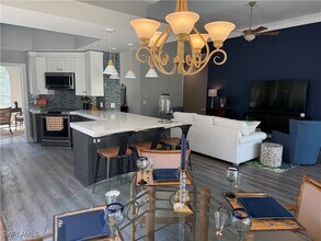 Building Photo - 7549 Garibaldi Ct