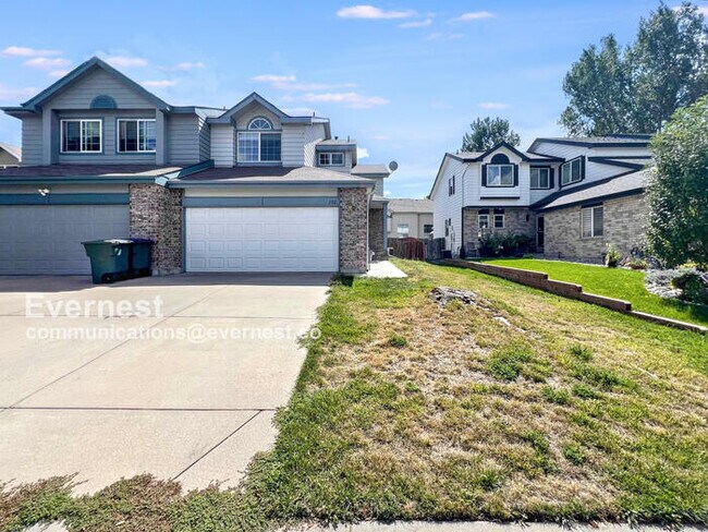 Building Photo - 502 W 114th Way