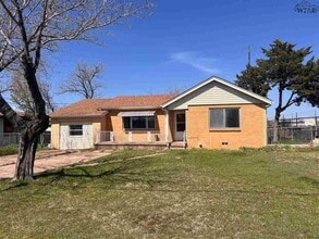 Building Photo - 1514 P B Ln