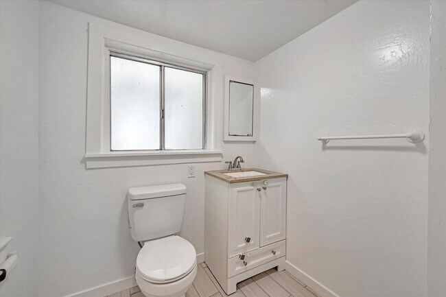 Foto del edificio - 12th Ave 1340-1342