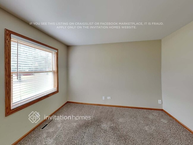 Building Photo - 330 Bayberry Ct