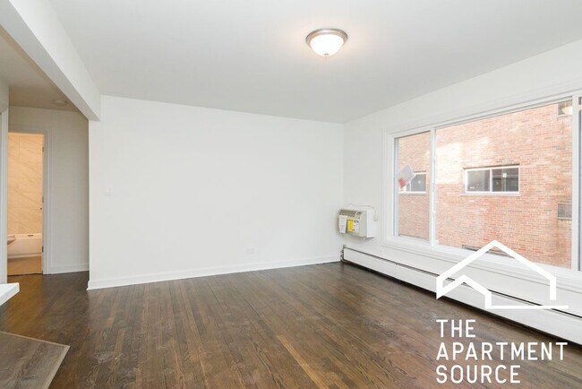 Foto del edificio - 6002 N Winthrop Ave