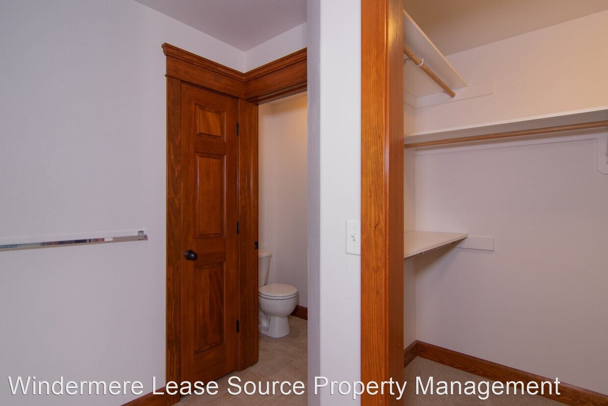 Primary Photo - 5 br, 4 bath House - 113 W Turner Ave.