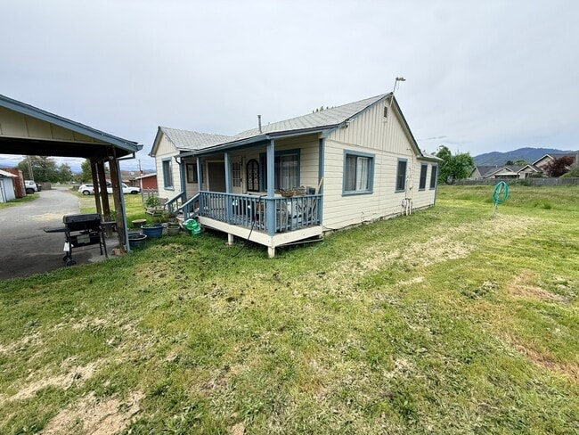 Building Photo - 1809 Williams Hwy