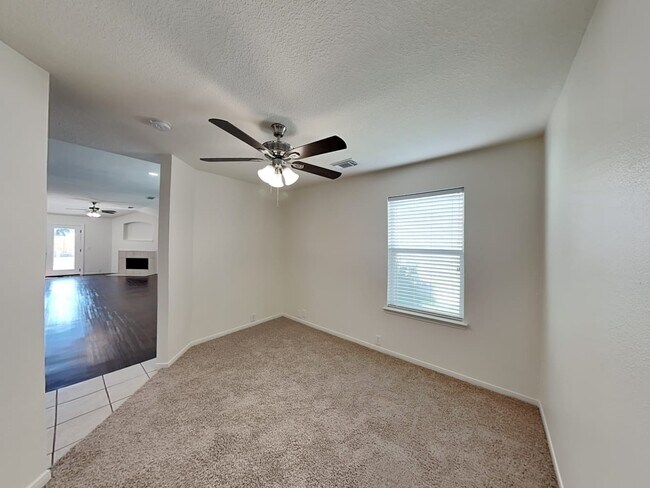 Foto del edificio - 17303 Stone Peaks Dr