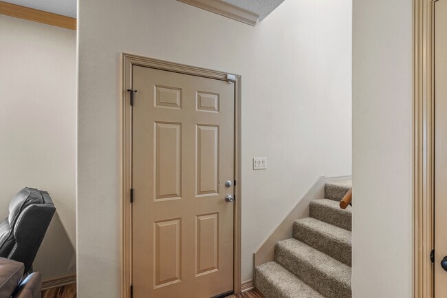 Photo - 403 Holleman Dr House