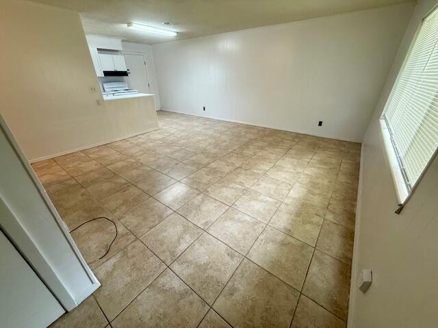 Foto del edificio - 594 Florosa Ct