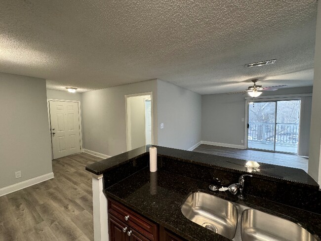 Building Photo - 4205 Santa Fe Pkwy