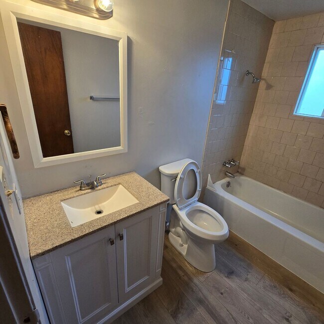 Foto del edificio - 1501 Arthur St