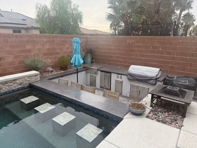 Building Photo - Beautifully maintained rental home located on a quiet cul-de-sac in the heart of Summerlin