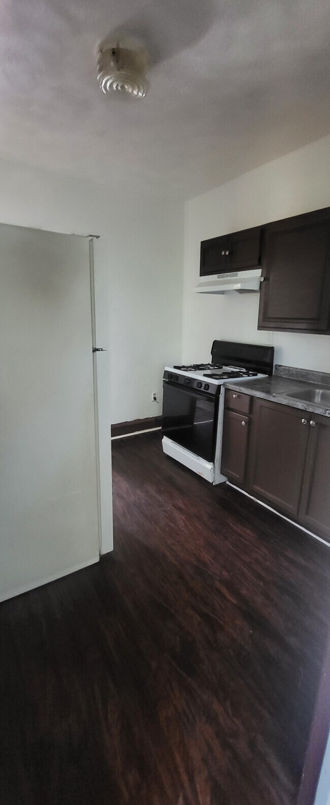 Foto del edificio - 4901 Knox St