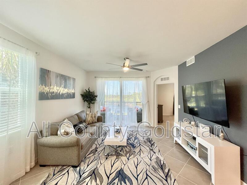 Foto principal - 14121 Heritage Landing Blvd