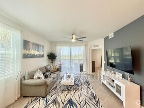 Building Photo - 14121 Heritage Landing Blvd