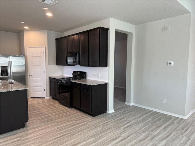 Building Photo - 151 Bent Crk Ln