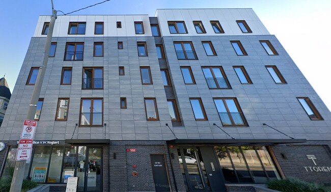 Building Photo - 48 North Beacon St
