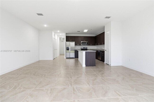 Foto del edificio - 22348 SW 115th Ct
