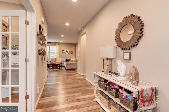 Building Photo - 18 Inglenook Ct