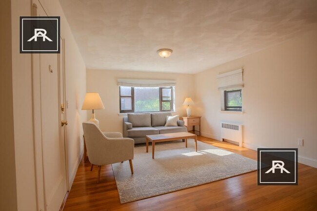 Building Photo - 1 bedroom in Brookline MA 02446