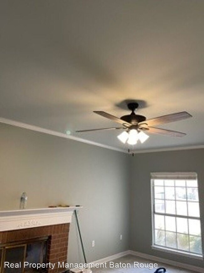 Foto del edificio - 3 br, 2 bath House - 15346 Springwood Ave.