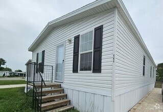 Building Photo - 464 Suwanee Dr
