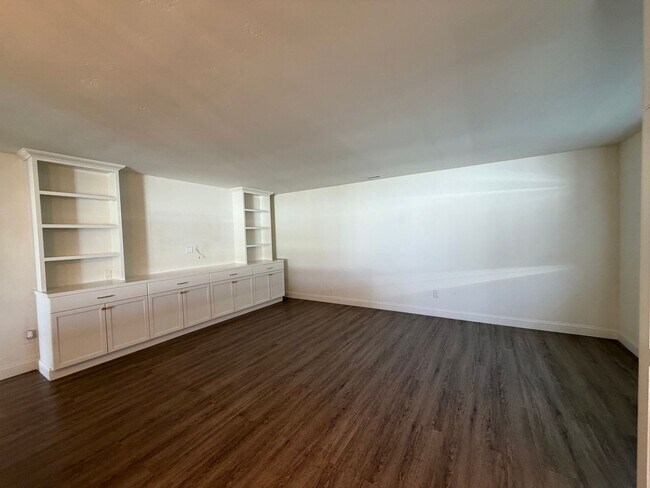 Foto del edificio - Renovated Rancho Bernardo 55+ Community 2 Bedroom 2 Bathroom Home